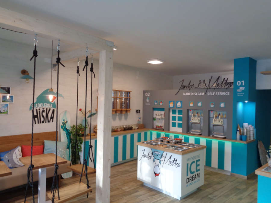 Izdelava predelne stene za sladoled